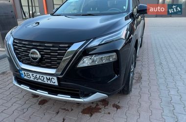 Внедорожник / Кроссовер Nissan Rogue 2023 в Виннице