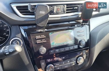 Внедорожник / Кроссовер Nissan Rogue 2015 в Львове