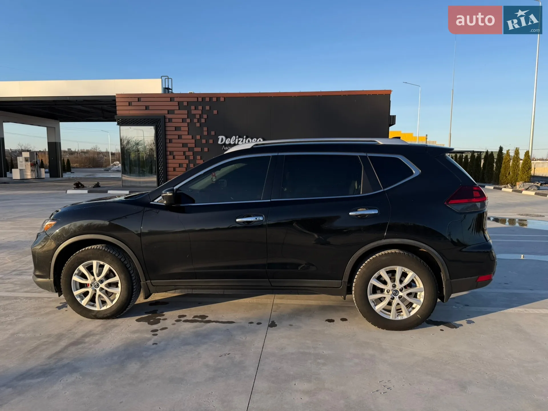 2018 Nissan Rogue - мініатюра 15