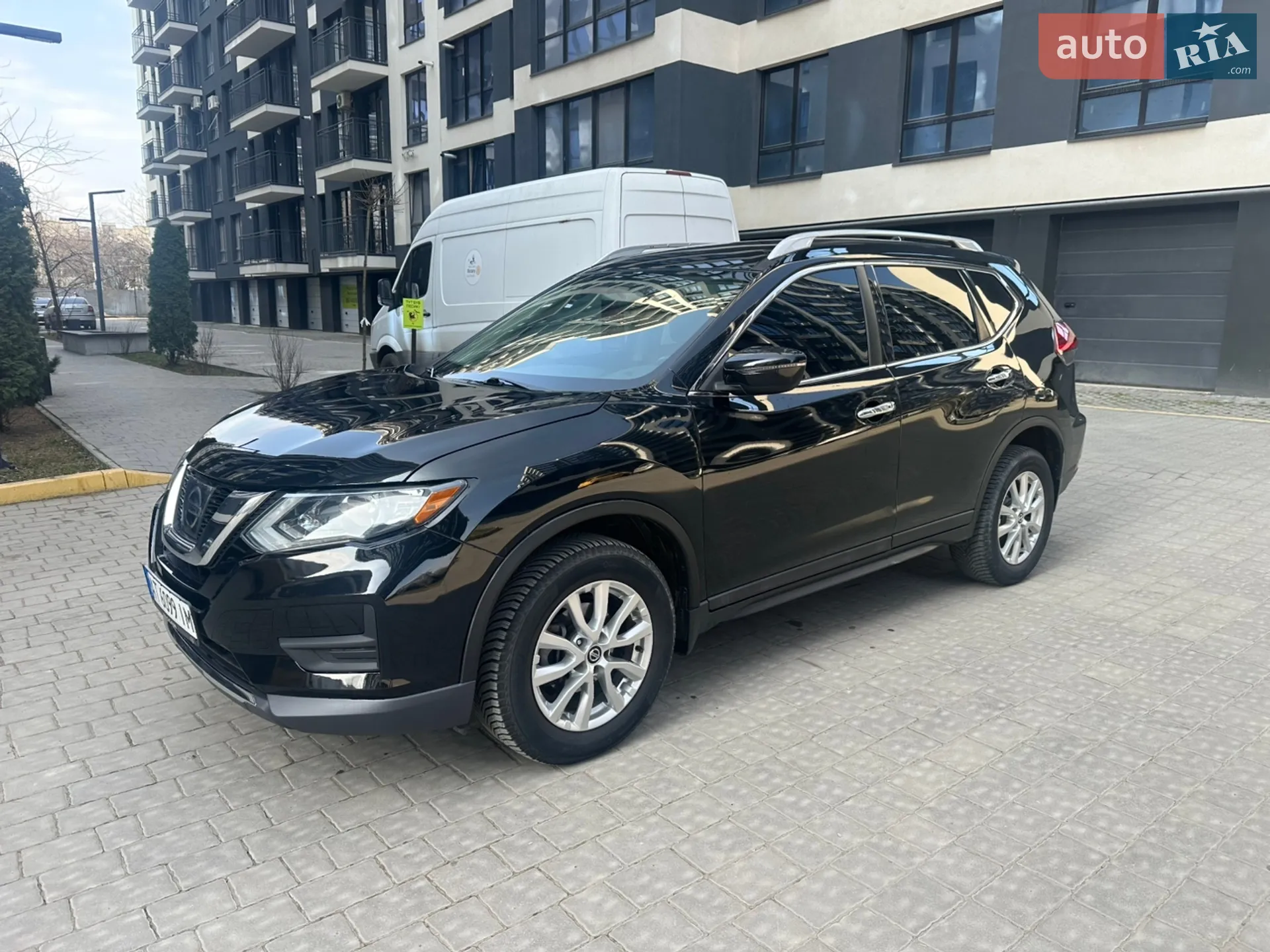 2017 Nissan Rogue - мініатюра 2