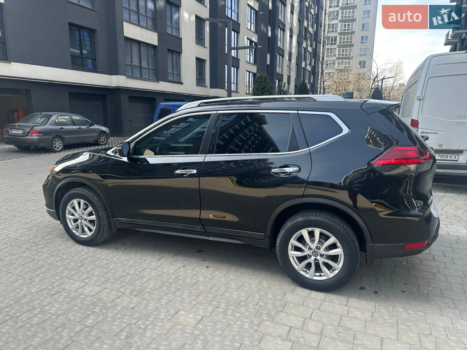 2017 Nissan Rogue - мініатюра 19