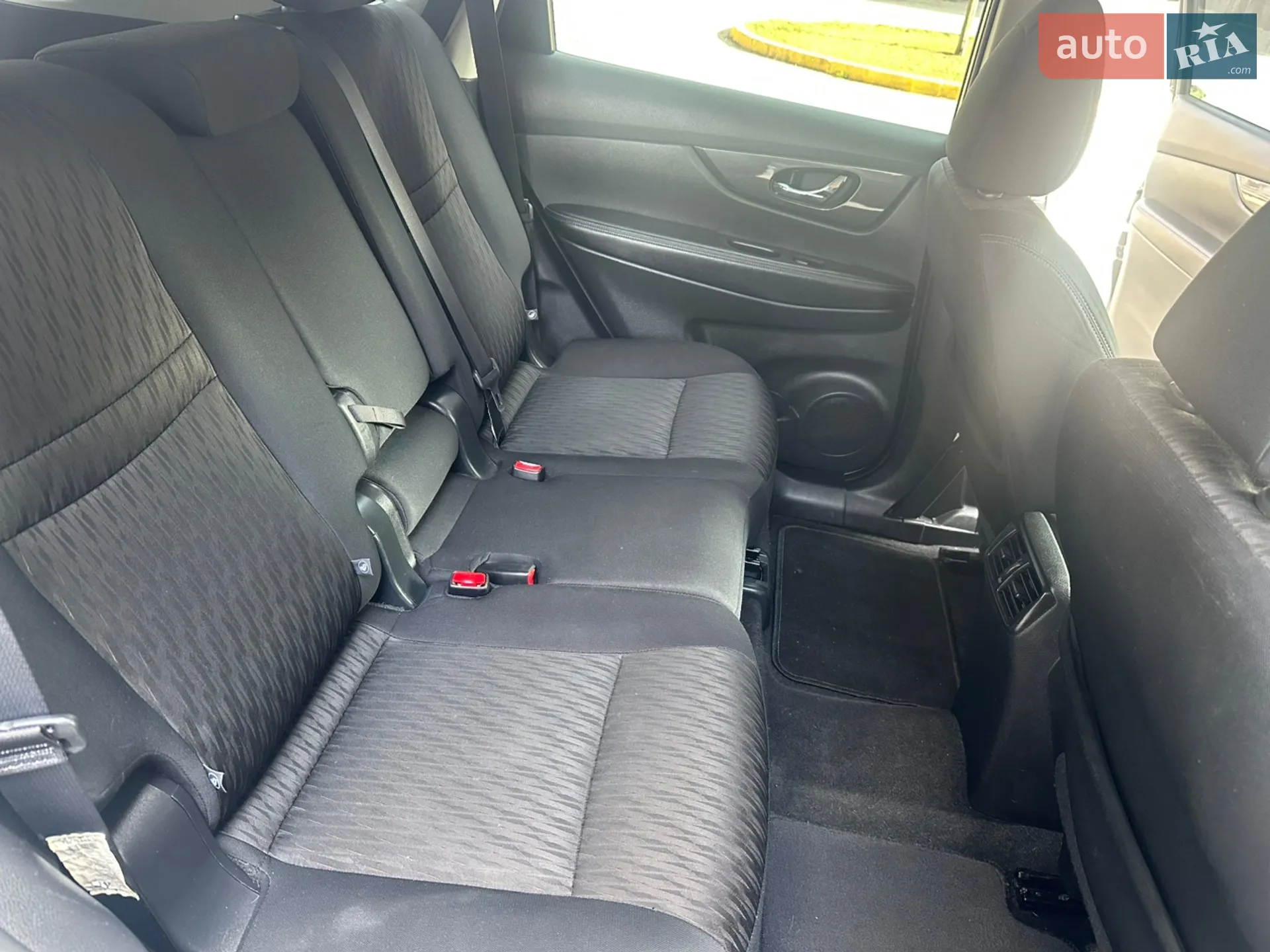 2017 Nissan Rogue - мініатюра 26