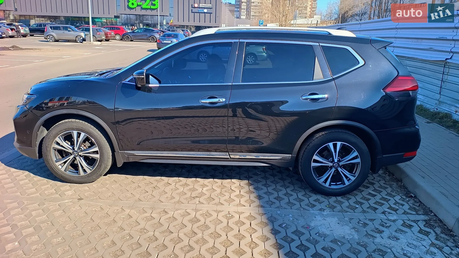 2017 Nissan Rogue - мініатюра 2