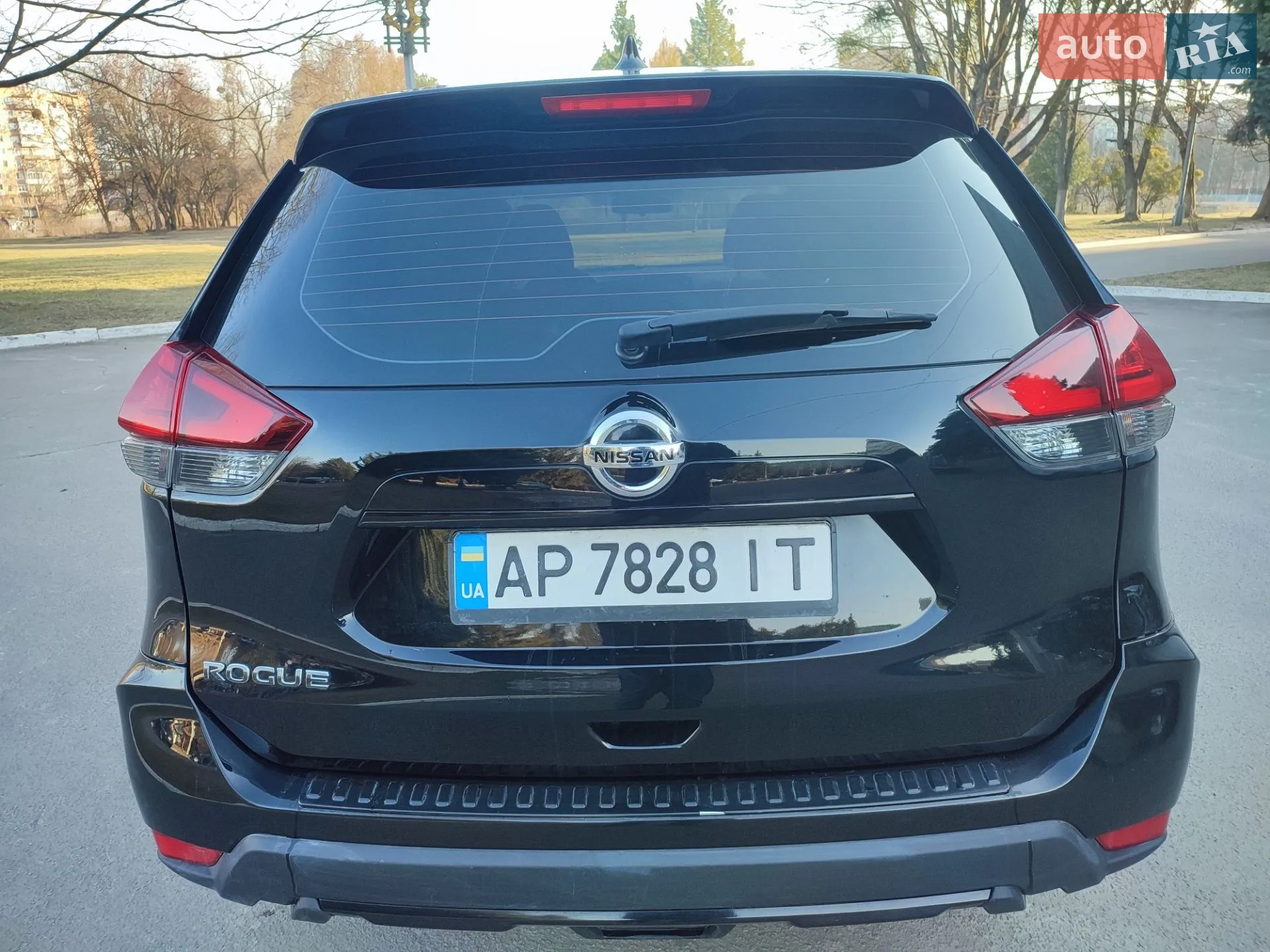2017 Nissan Rogue - мініатюра 9