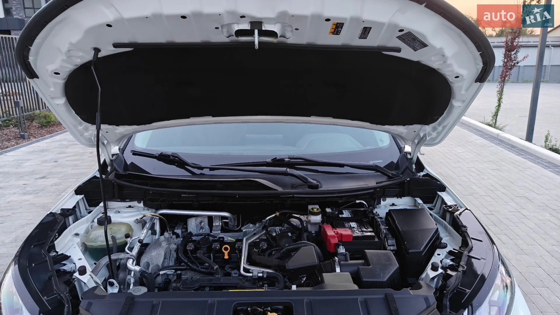 2021 Nissan Rogue - мініатюра 6