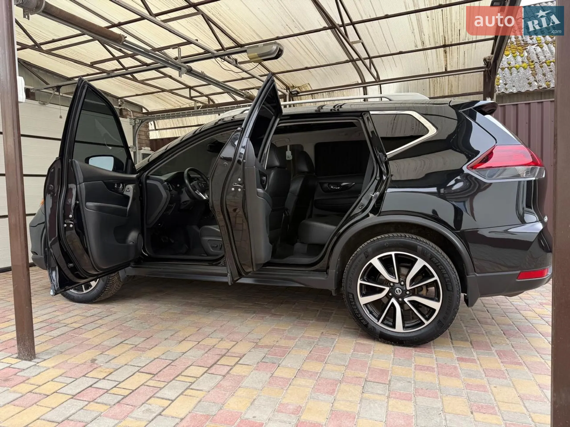 2018 Nissan Rogue - мініатюра 8