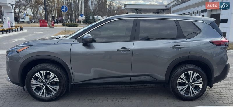 Позашляховик / Кросовер Nissan Rogue 2023 в Одесі