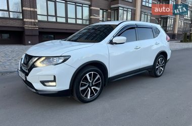 Внедорожник / Кроссовер Nissan Rogue 2018 в Чернигове