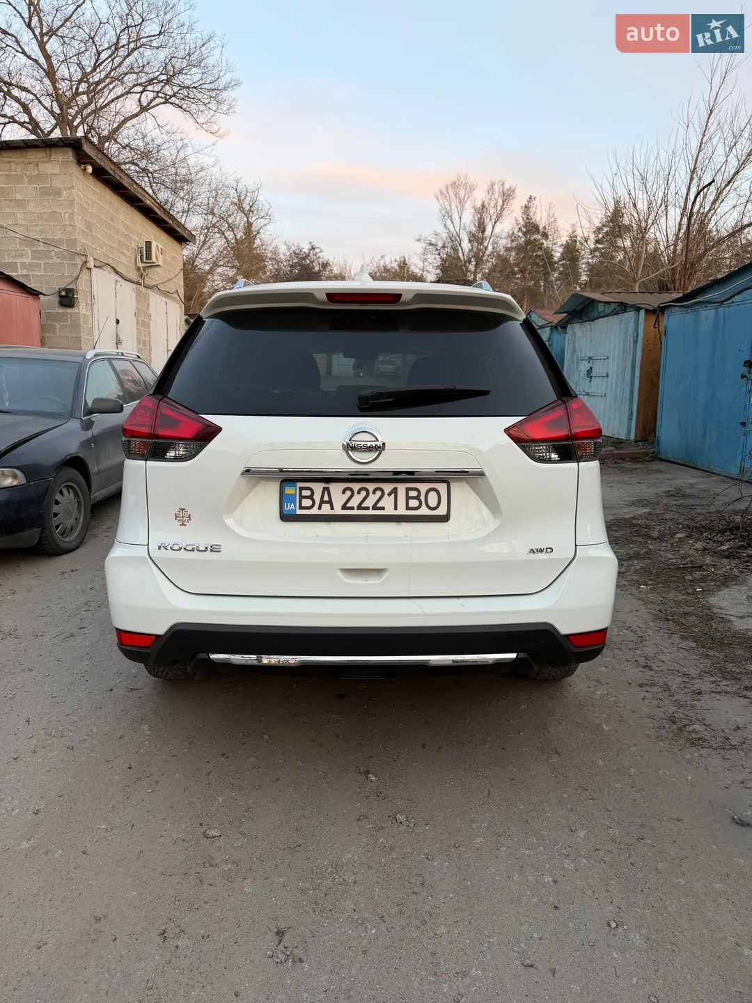2017 Nissan Rogue - мініатюра 2