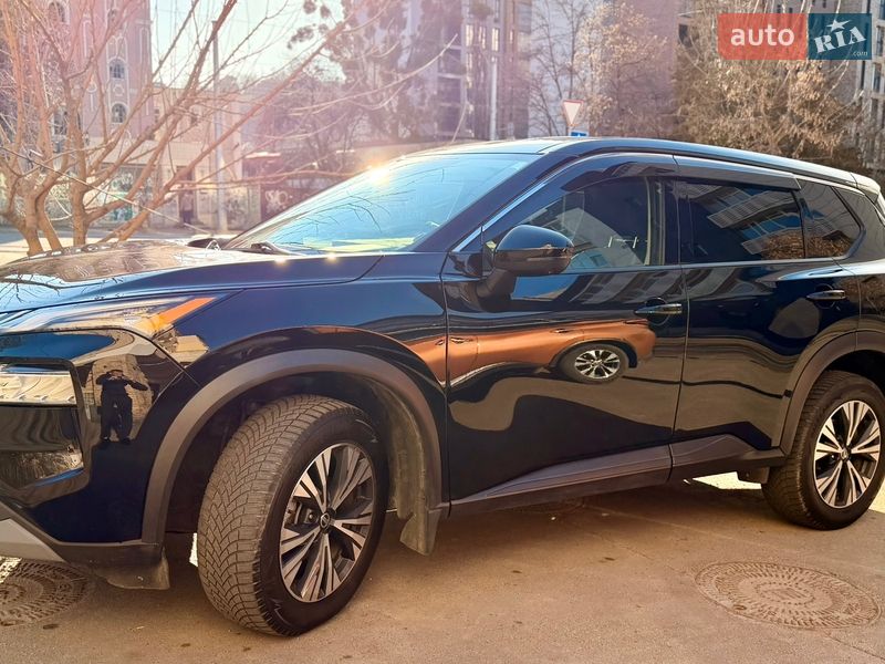 Позашляховик / Кросовер Nissan Rogue 2020 в Києві