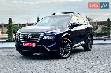 Внедорожник / Кроссовер Nissan Rogue 2025 в Ровно