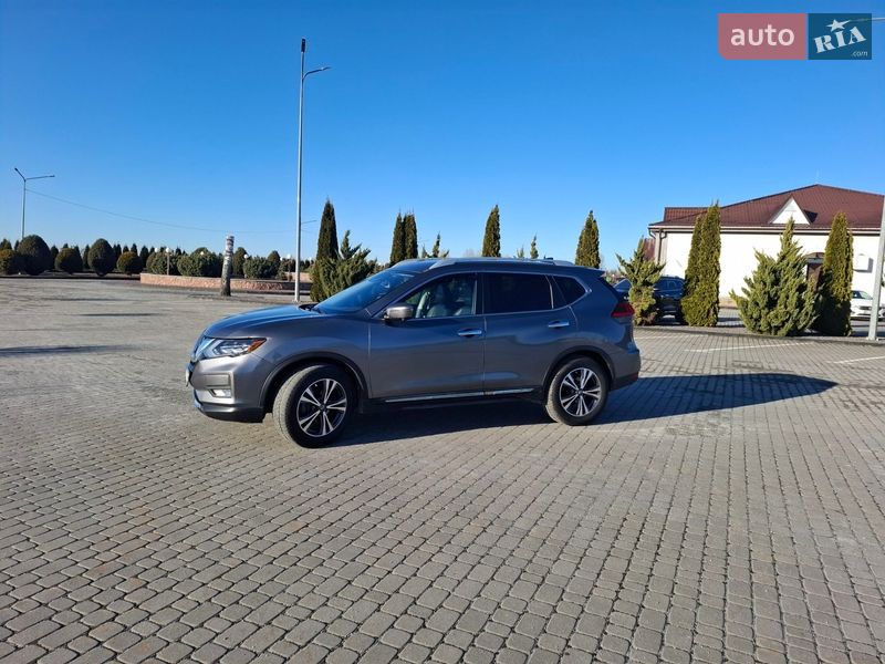 Внедорожник / Кроссовер Nissan Rogue 2016 в Шепетовке