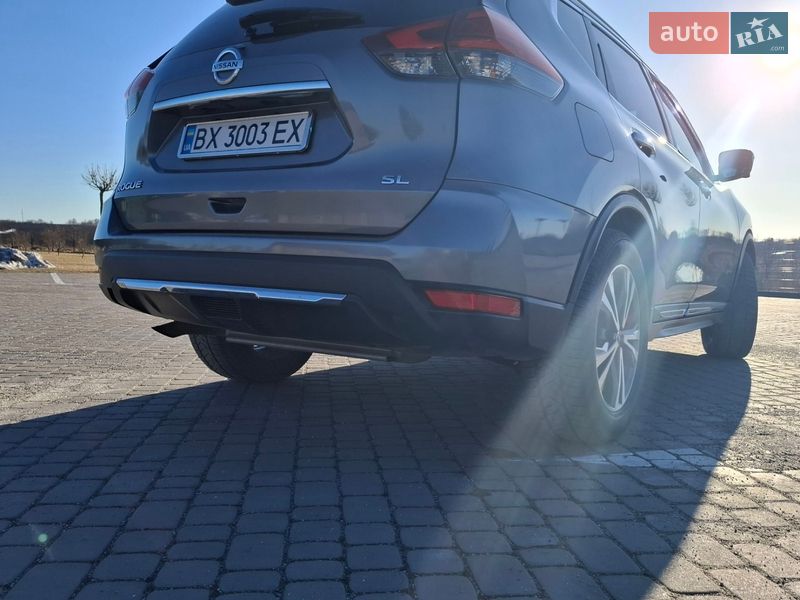 Внедорожник / Кроссовер Nissan Rogue 2016 в Шепетовке