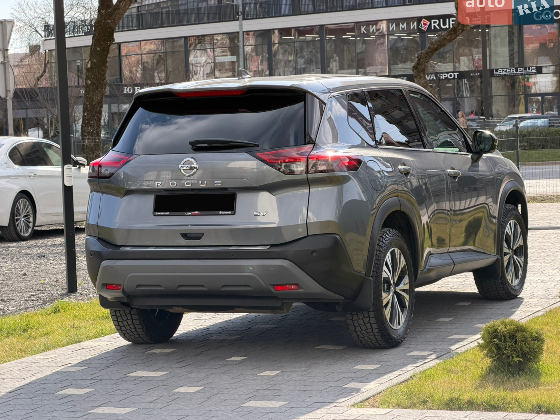 2021 Nissan Rogue - мініатюра 15