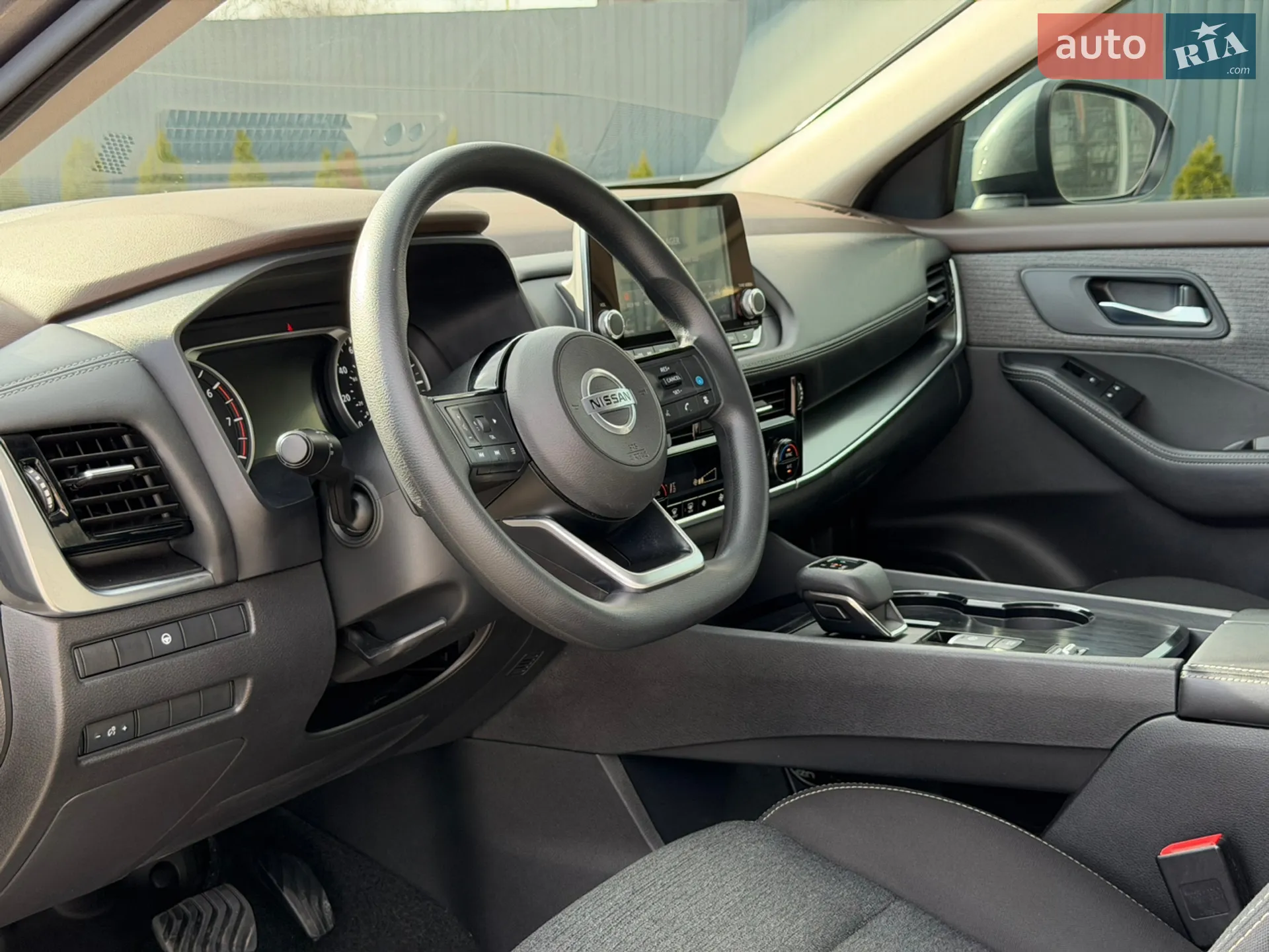 2021 Nissan Rogue - мініатюра 21