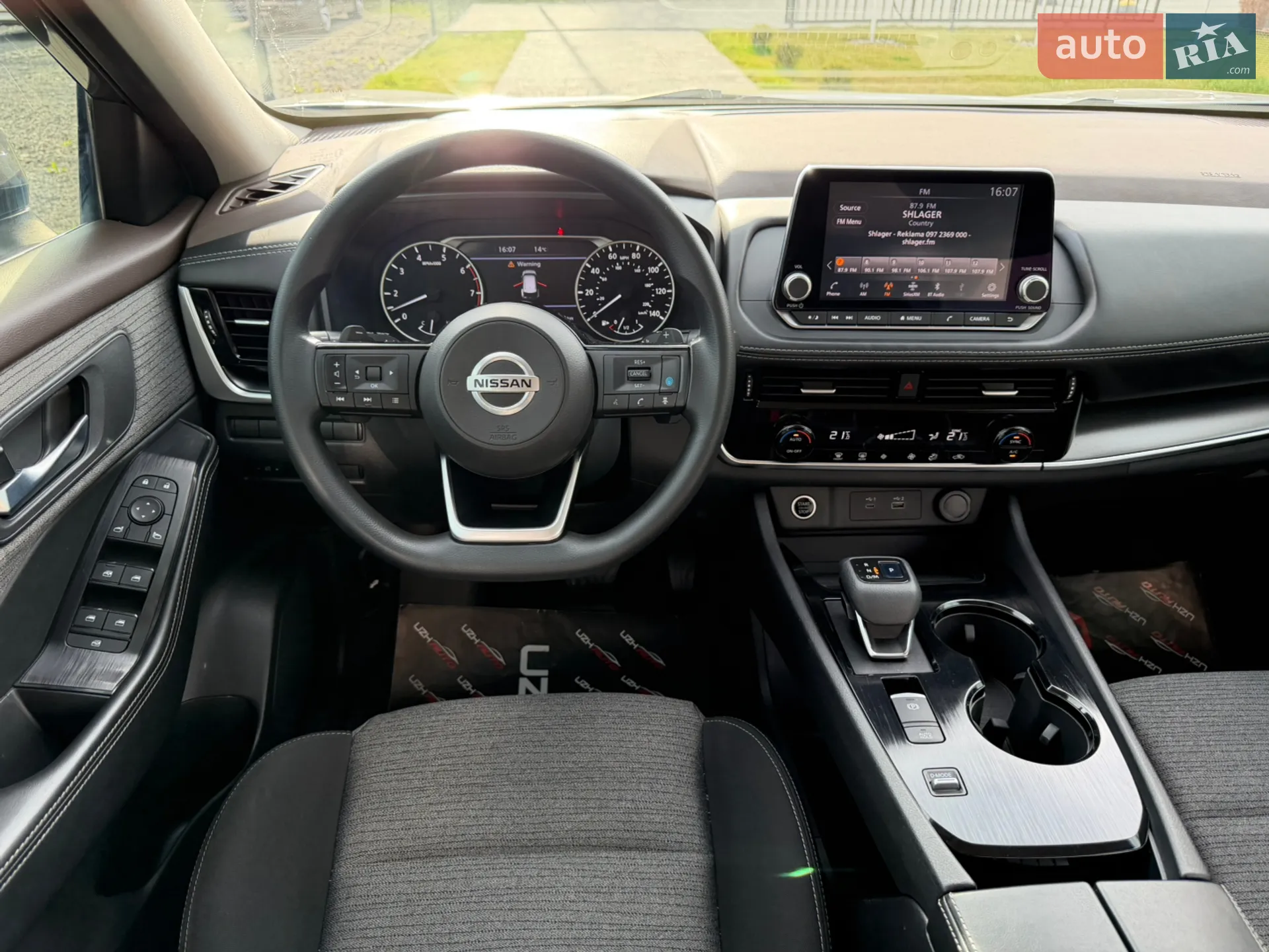 2021 Nissan Rogue - мініатюра 32
