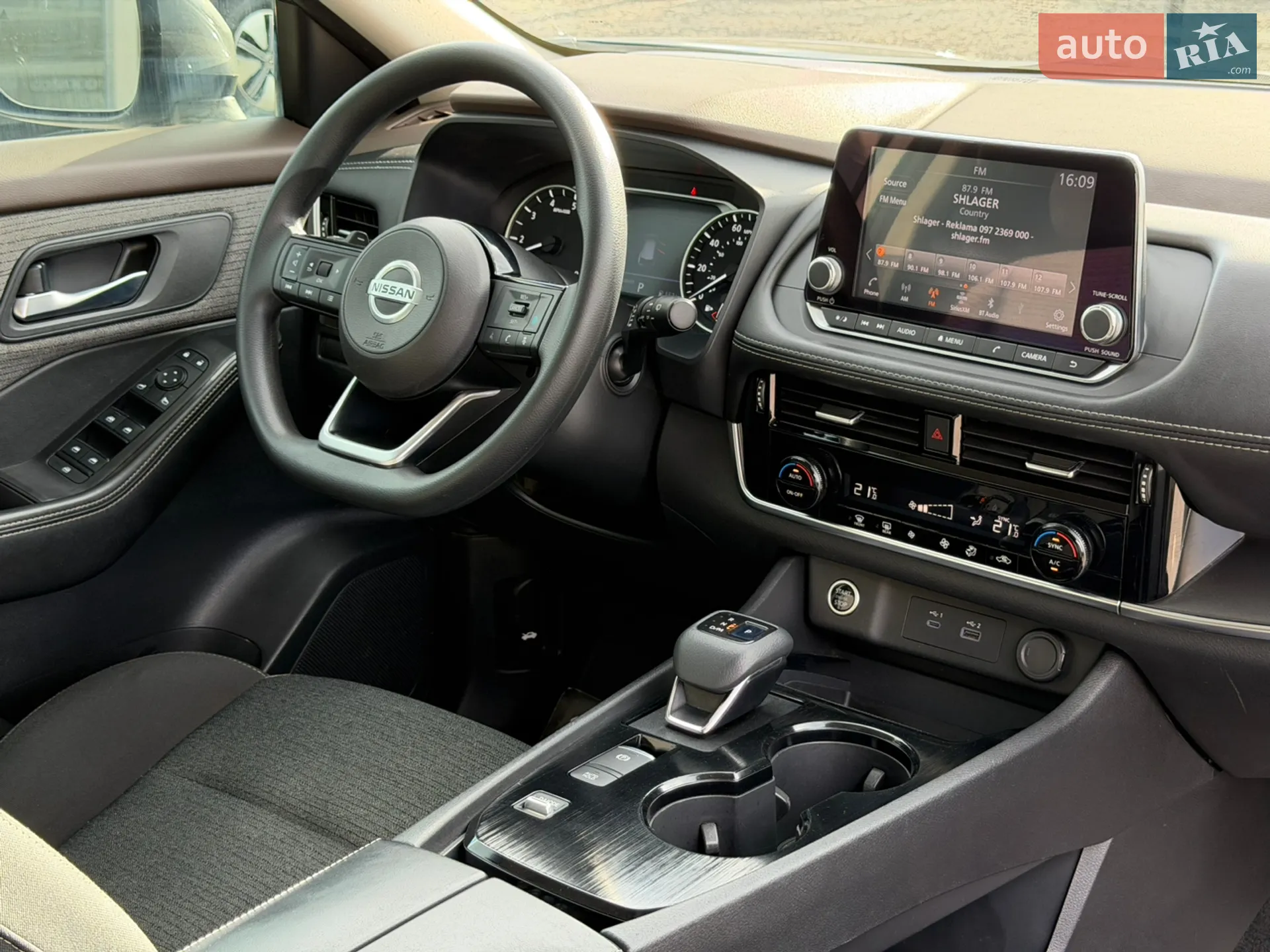 2021 Nissan Rogue - мініатюра 36