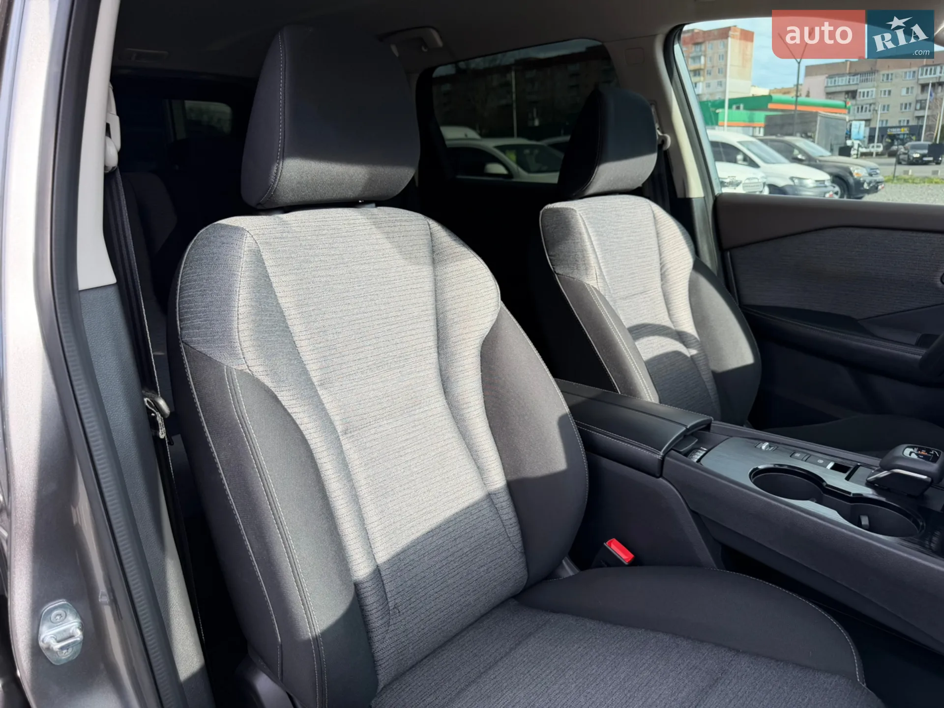 2021 Nissan Rogue - мініатюра 40