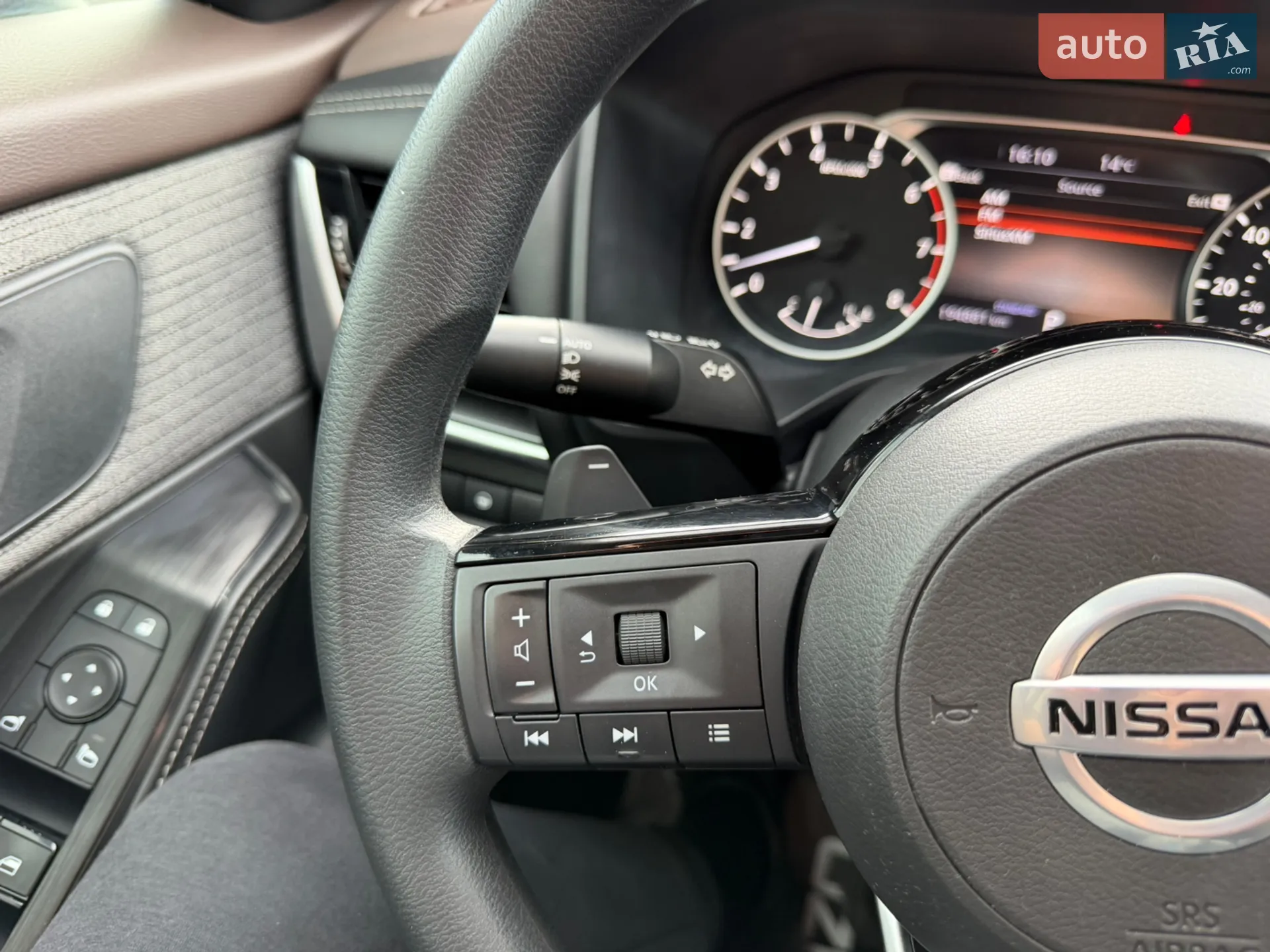 2021 Nissan Rogue - мініатюра 42