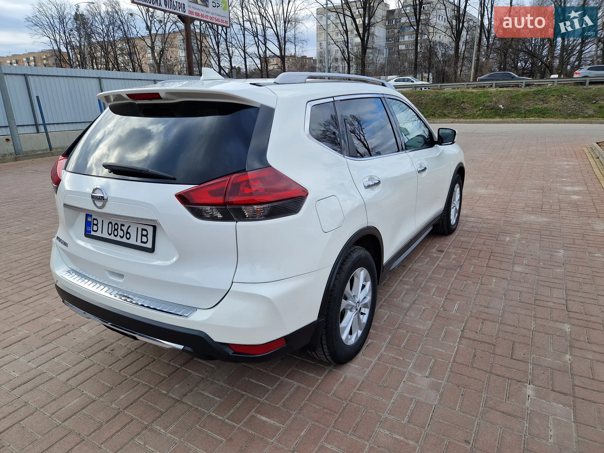 2018 Nissan Rogue - мініатюра 14