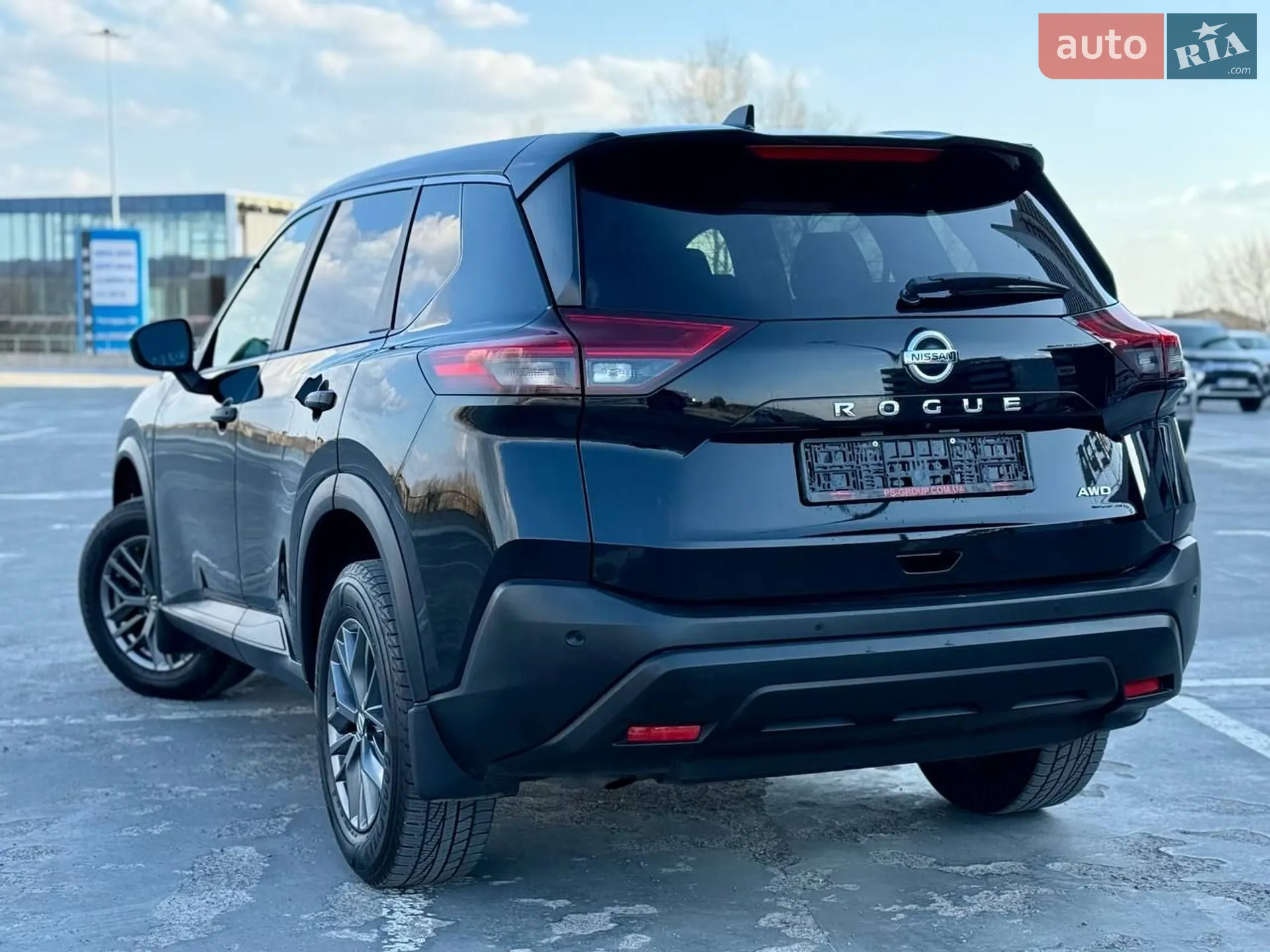 2021 Nissan Rogue - мініатюра 2