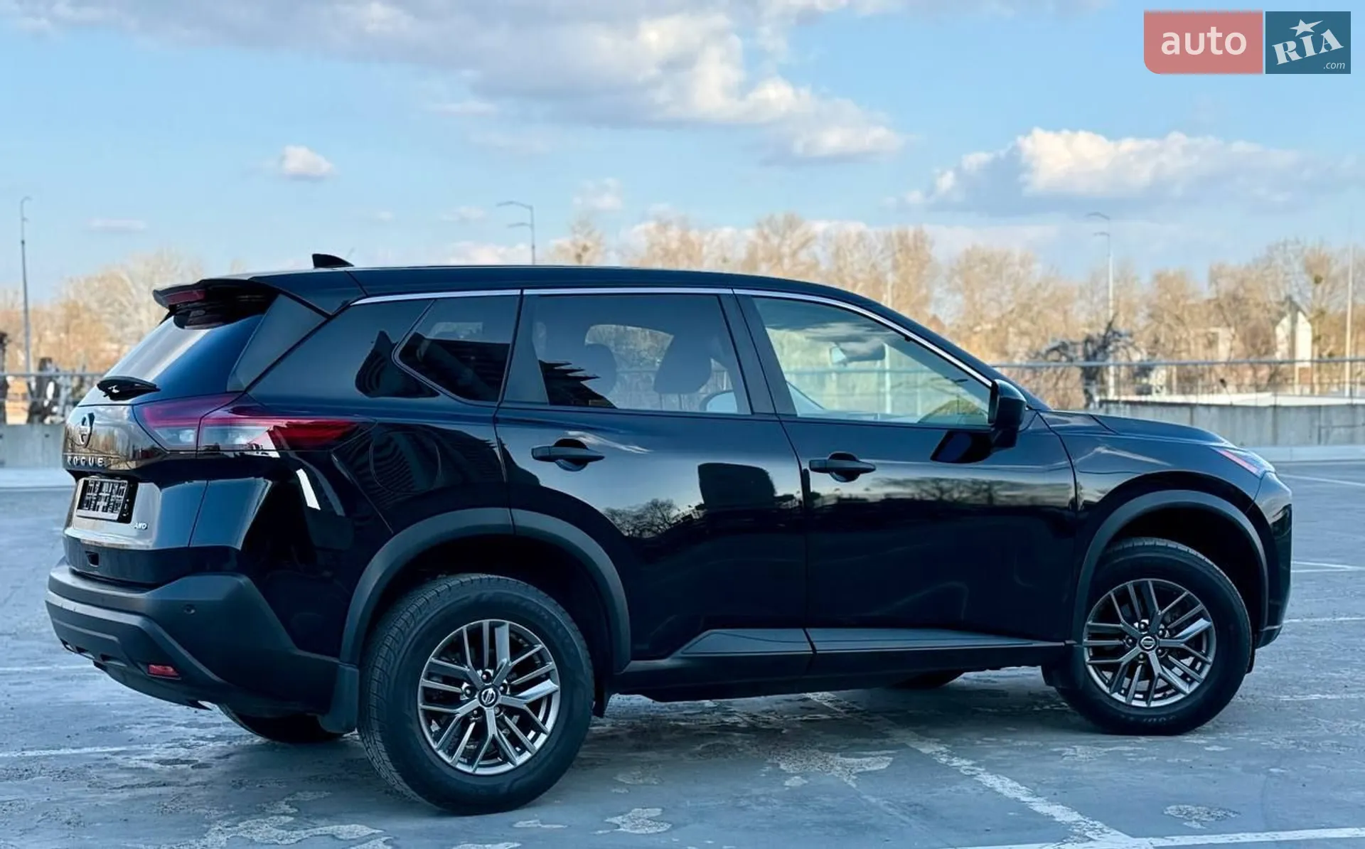 2021 Nissan Rogue - мініатюра 11