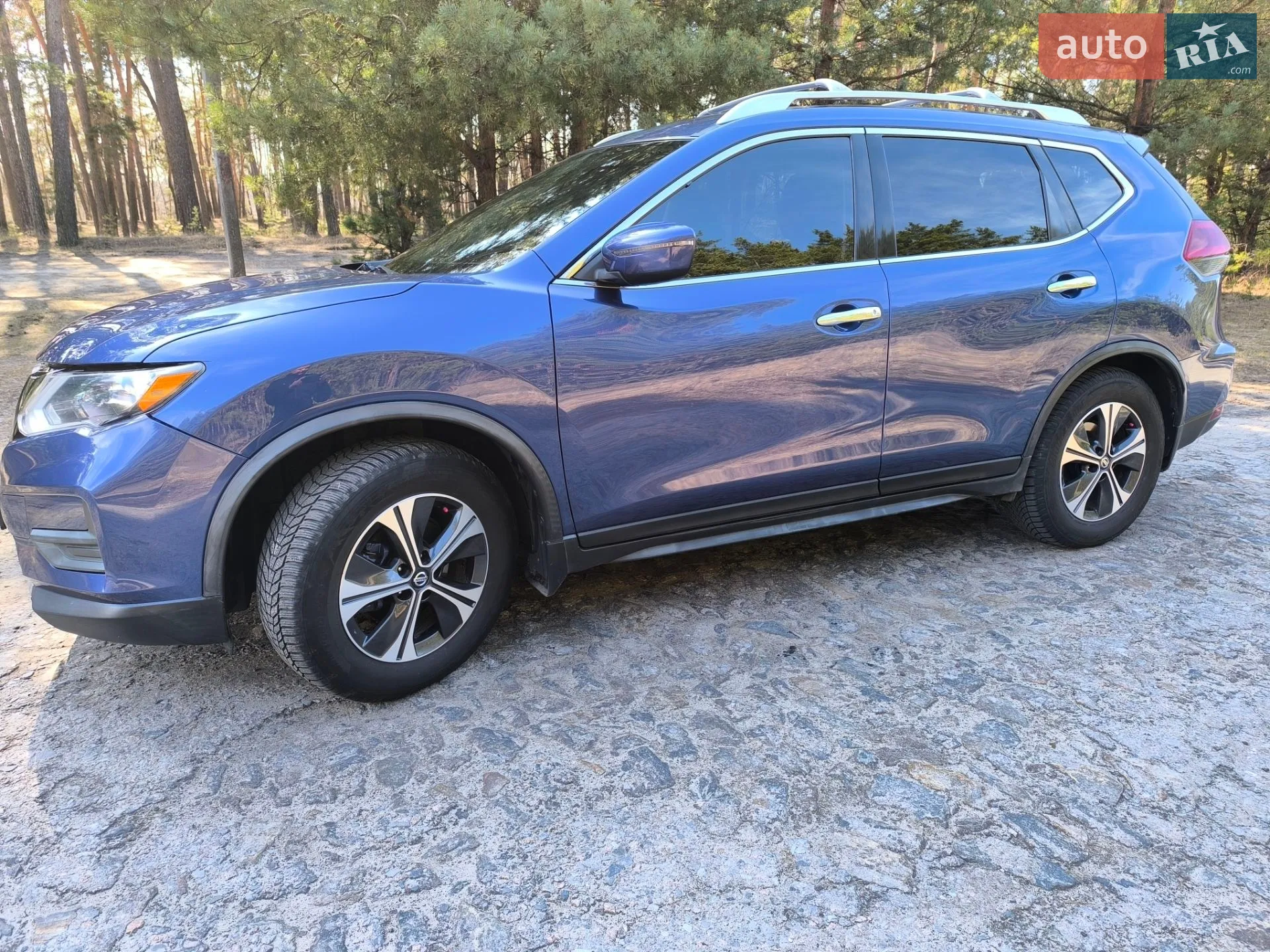 2019 Nissan Rogue - мініатюра 3