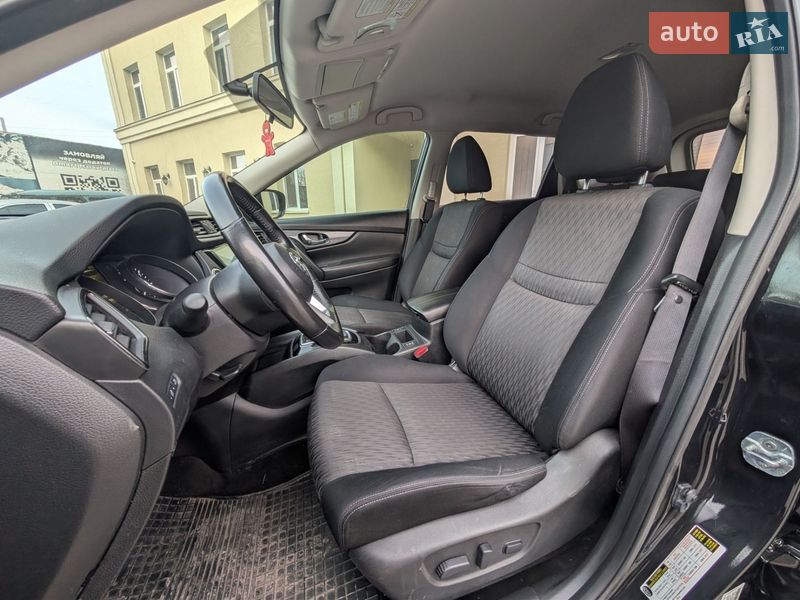 Внедорожник / Кроссовер Nissan Rogue 2017 в Днепре