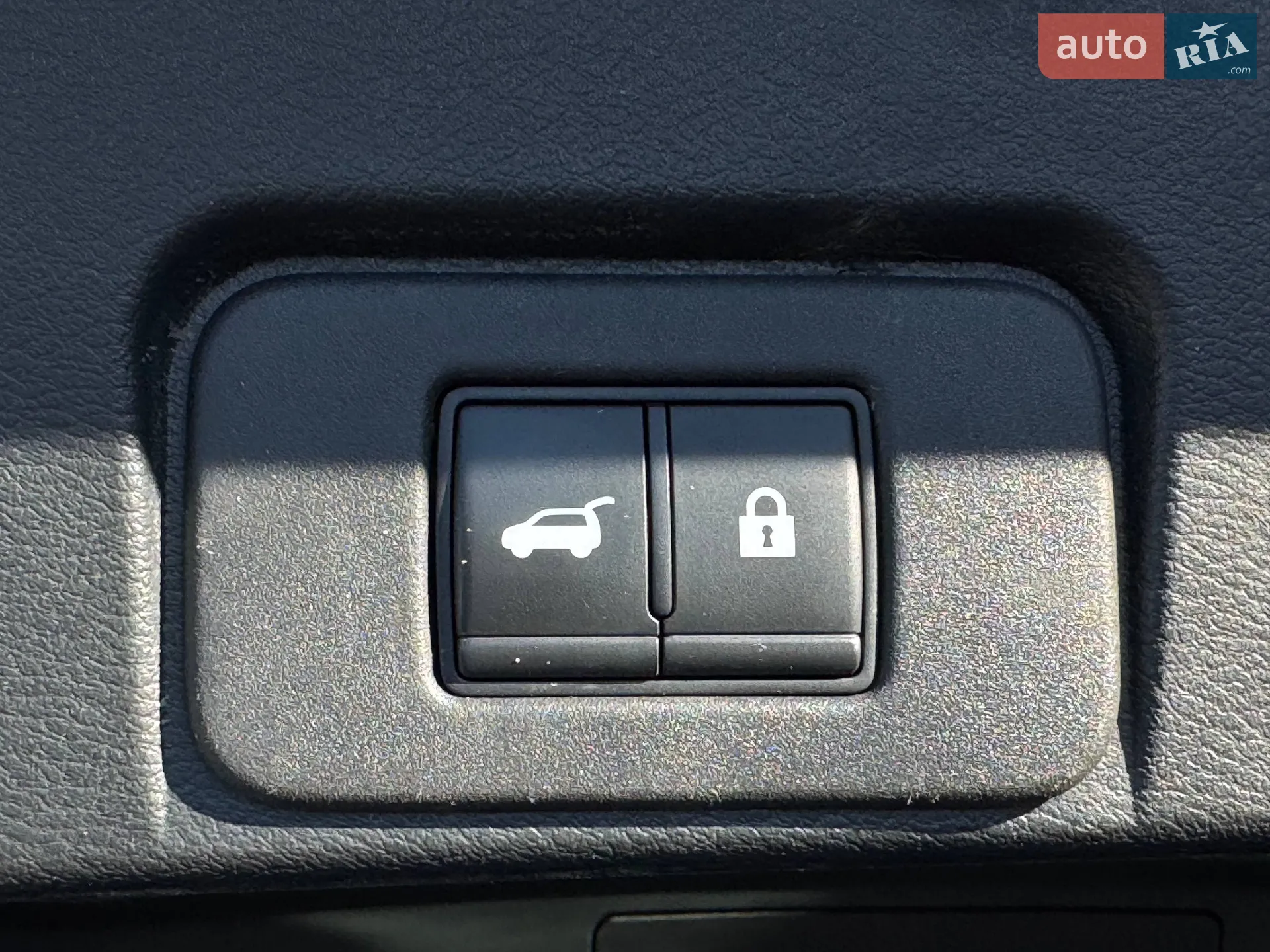 2021 Nissan Rogue - мініатюра 21