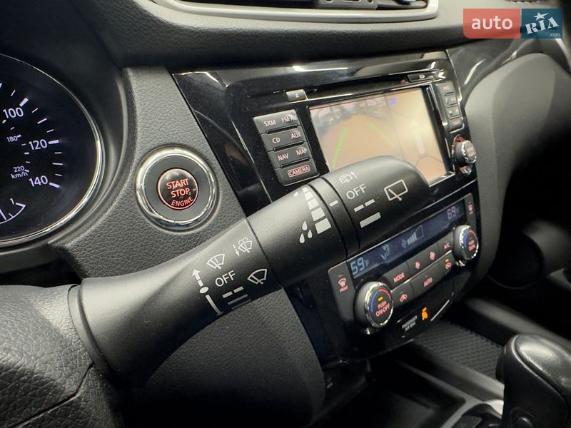 Позашляховик / Кросовер Nissan Rogue 2015 в Харкові