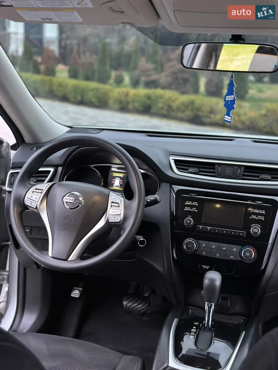 2016 Nissan Rogue - мініатюра 18