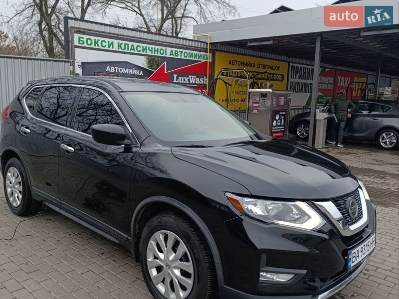 Позашляховик / Кросовер Nissan Rogue 2018 в Олександрії