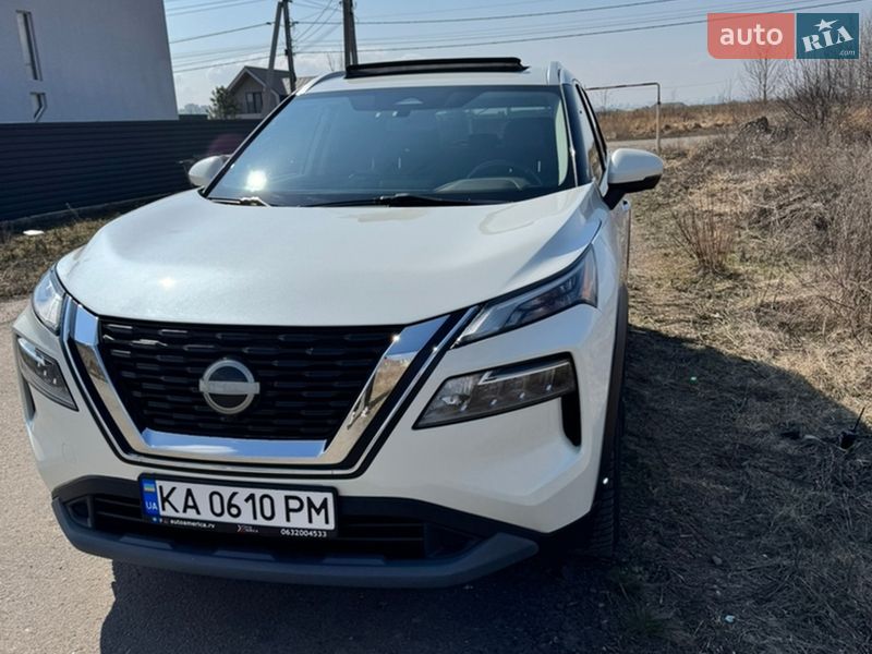 Позашляховик / Кросовер Nissan Rogue 2021 в Києві