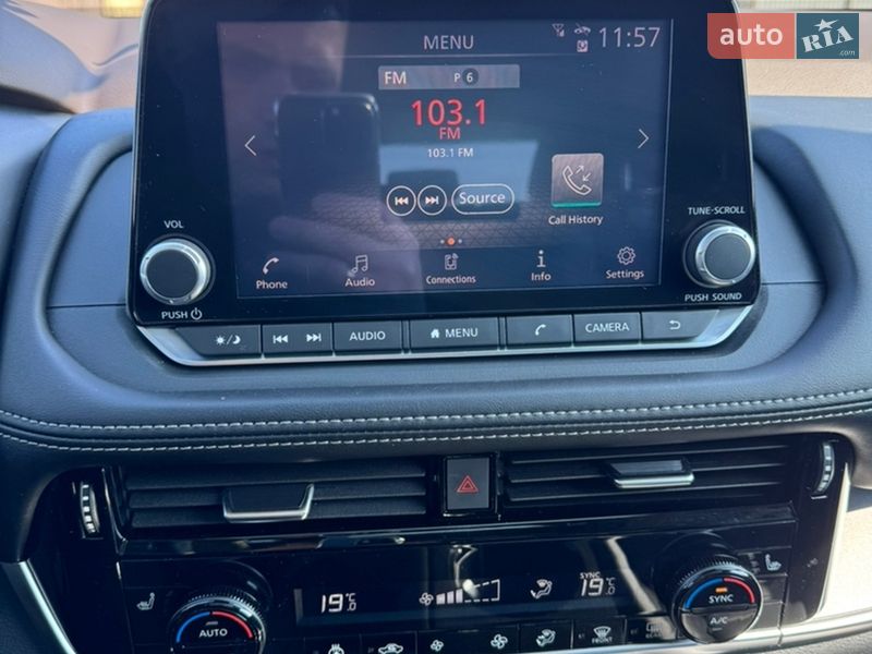 Позашляховик / Кросовер Nissan Rogue 2021 в Києві