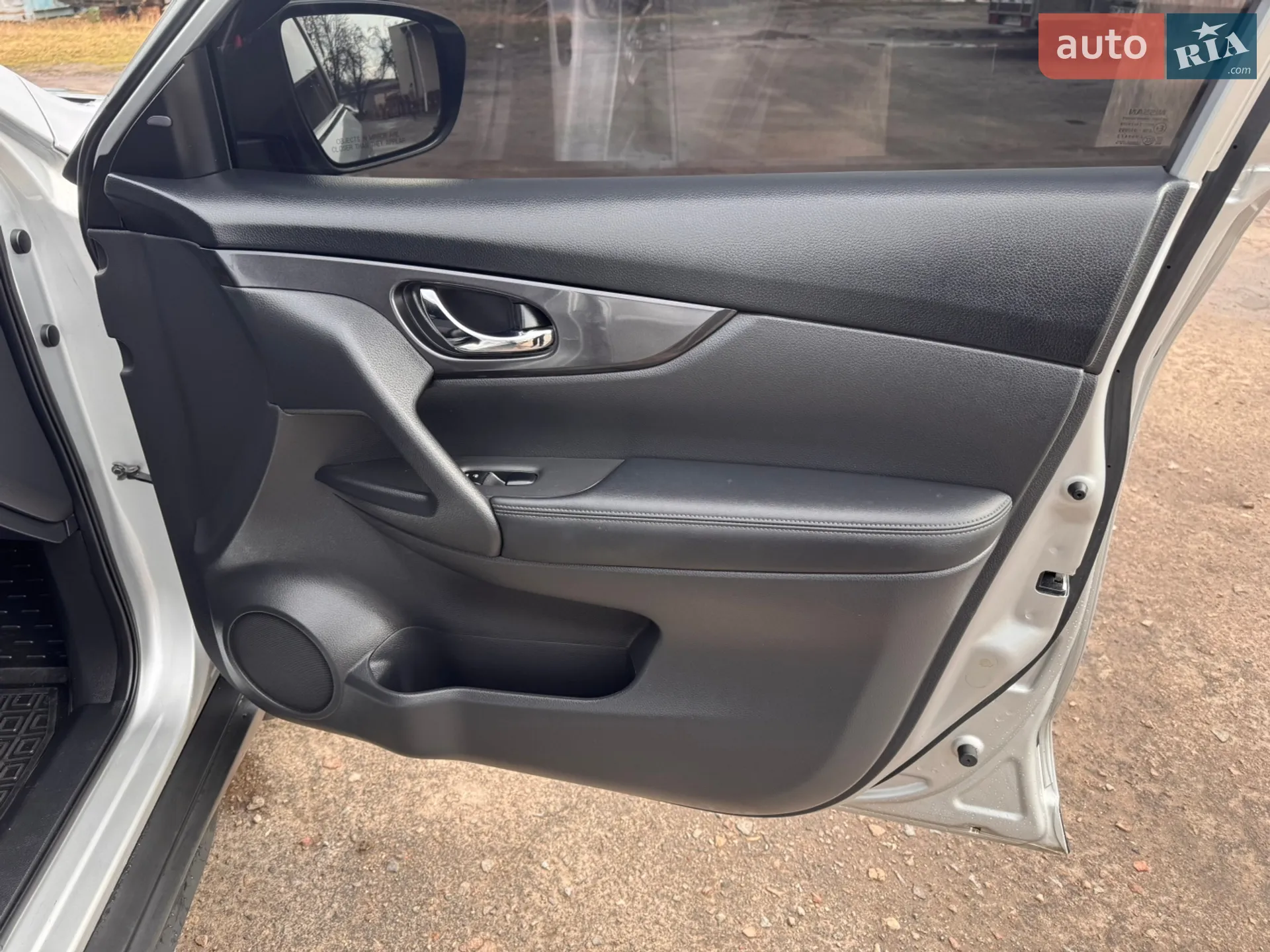 2019 Nissan Rogue - мініатюра 15