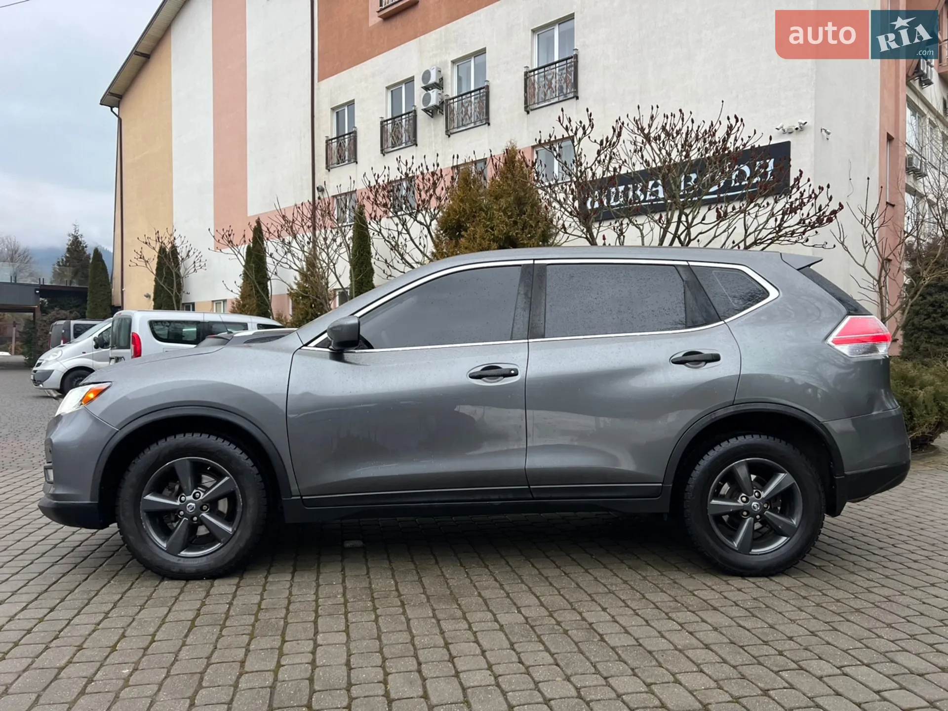2016 Nissan Rogue - мініатюра 8