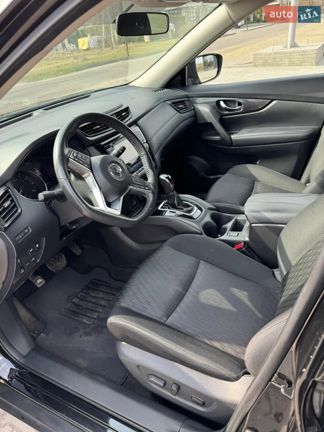 2018 Nissan Rogue - мініатюра 19
