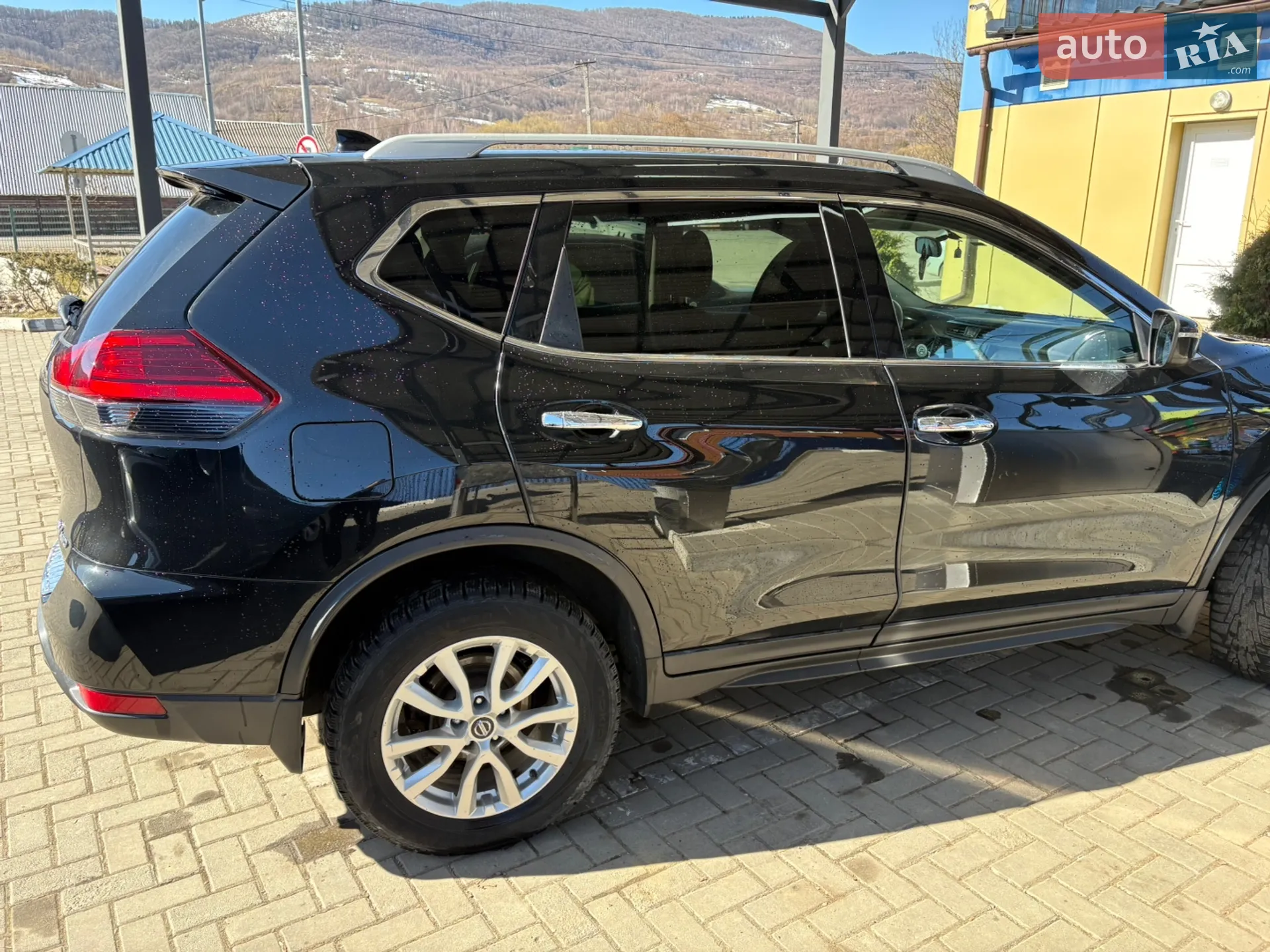 2017 Nissan Rogue - мініатюра 11