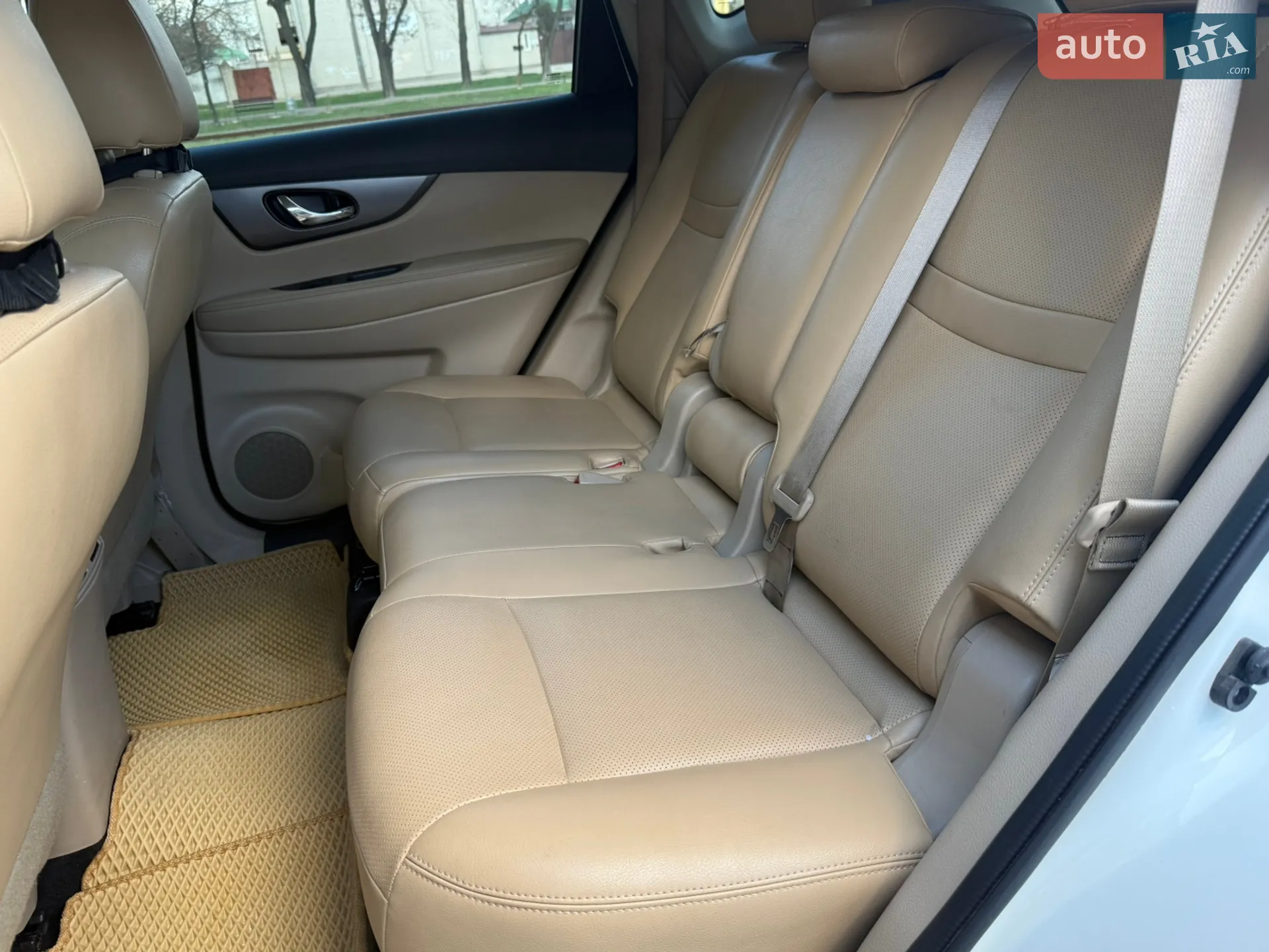 2016 Nissan Rogue - мініатюра 12