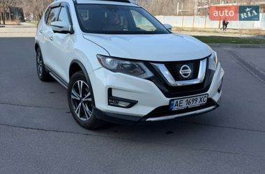 Позашляховик / Кросовер Nissan Rogue 2018 в Дніпрі