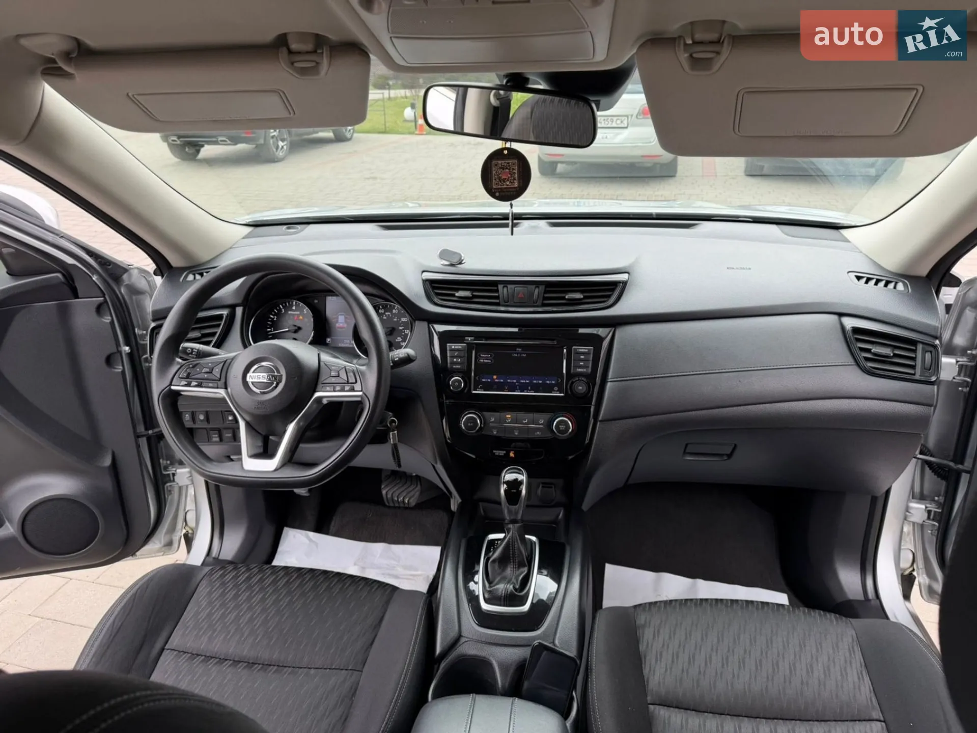 2019 Nissan Rogue - мініатюра 9