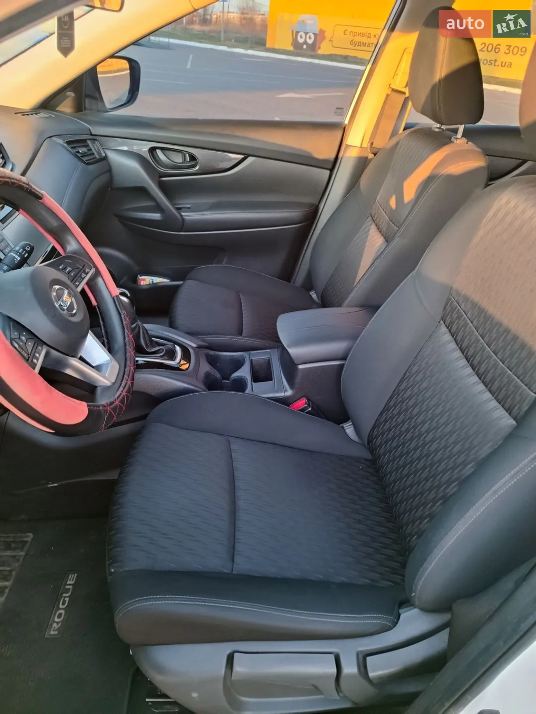 2018 Nissan Rogue - мініатюра 15