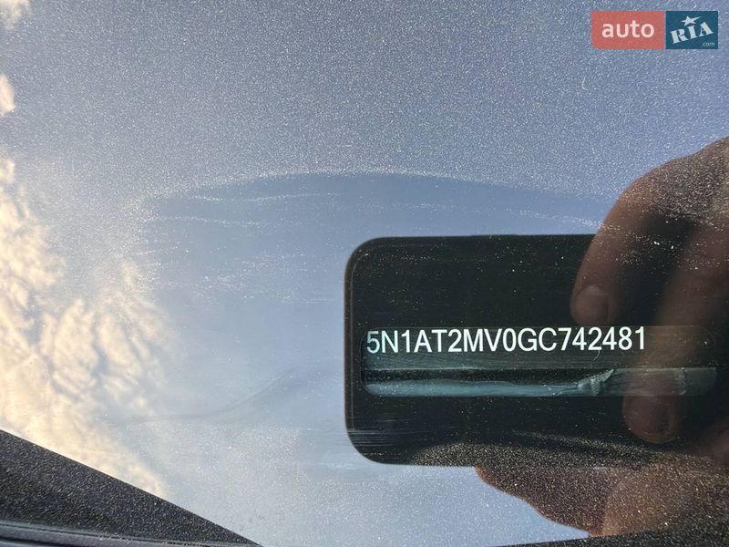 Внедорожник / Кроссовер Nissan Rogue 2015 в Ровно