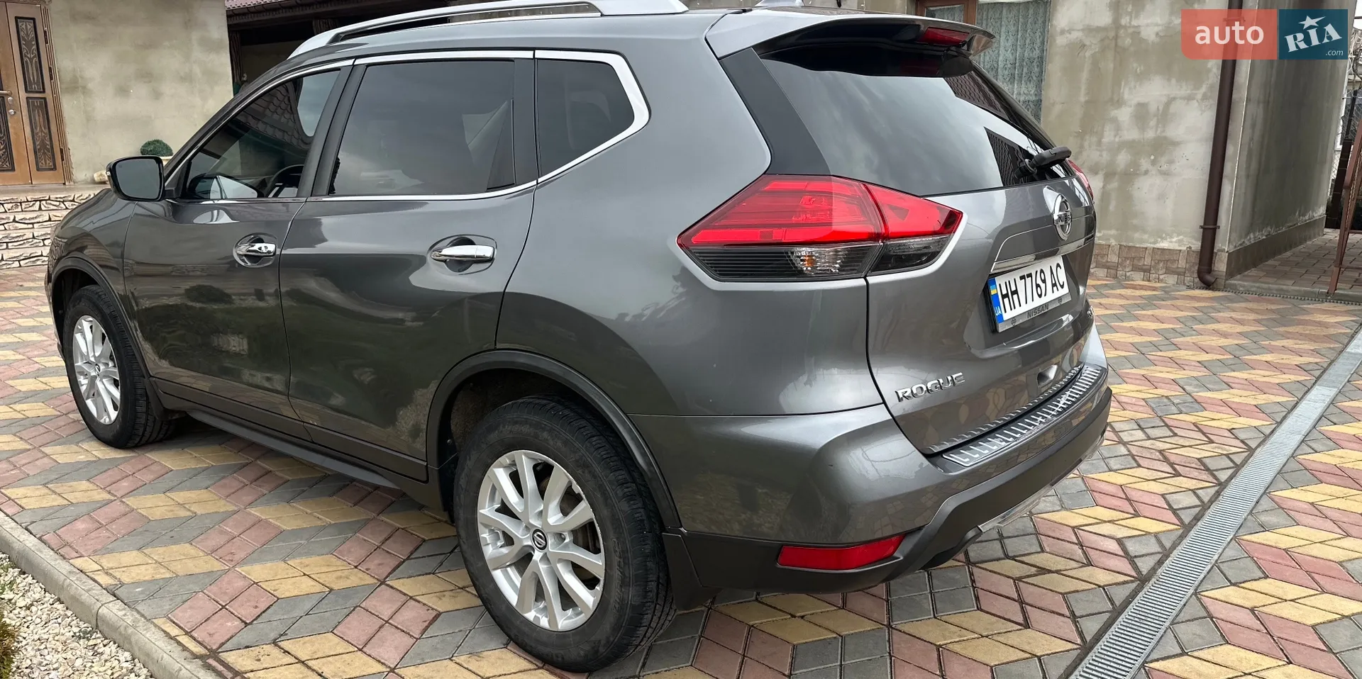 2017 Nissan Rogue - мініатюра 4