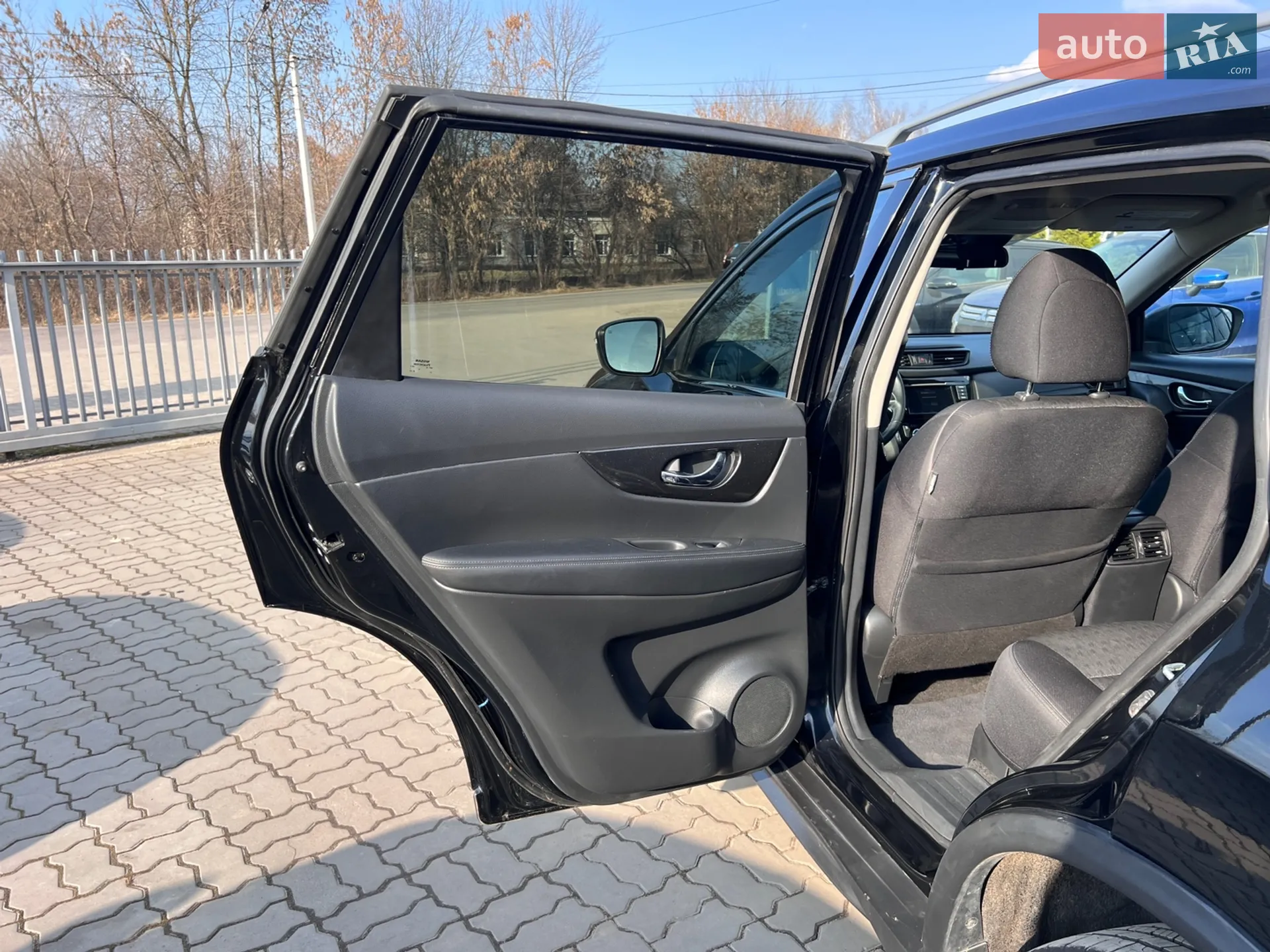 2019 Nissan Rogue - мініатюра 34