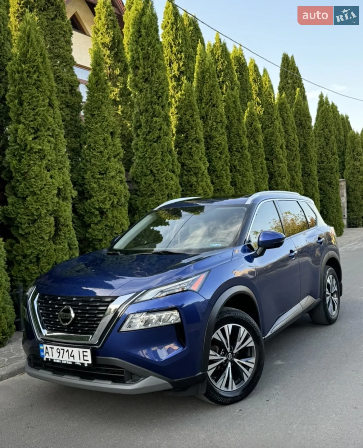 2021 Nissan Rogue - фото 1