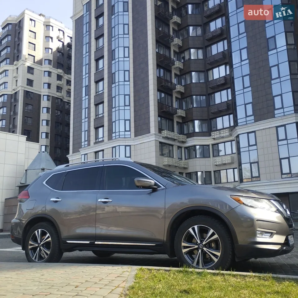 2018 Nissan Rogue - мініатюра 4