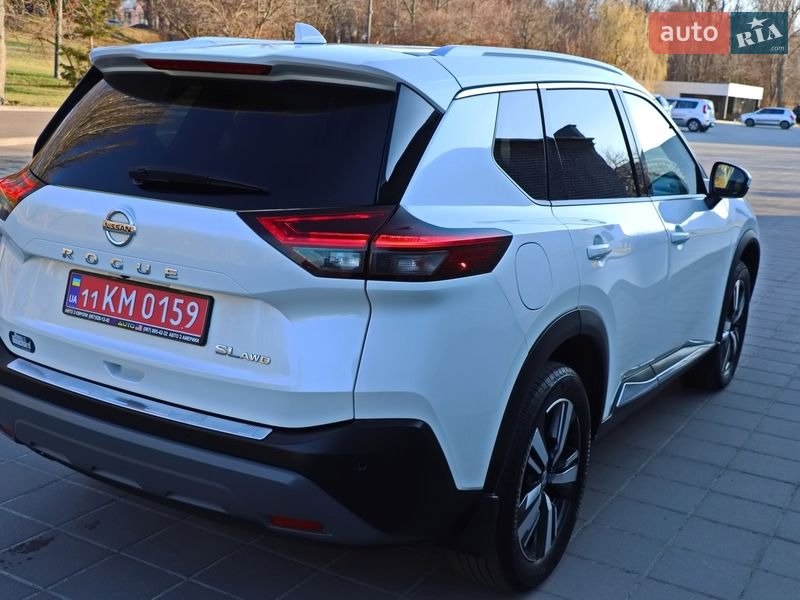 Внедорожник / Кроссовер Nissan Rogue 2021 в Кременчуге