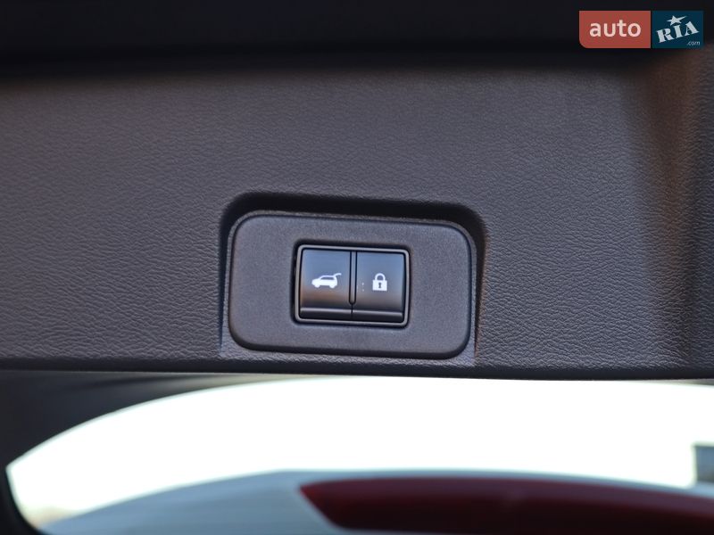 Внедорожник / Кроссовер Nissan Rogue 2021 в Кременчуге