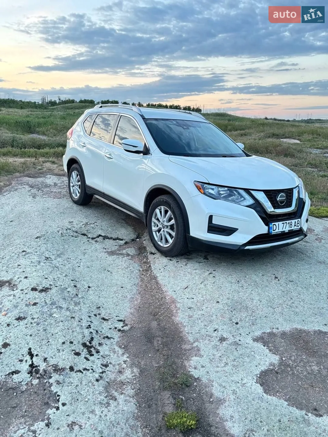 2019 Nissan Rogue - мініатюра 18